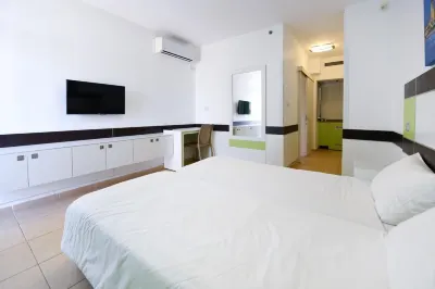HI - Bnei Dan - Tel Aviv Hostel Hotéis em 