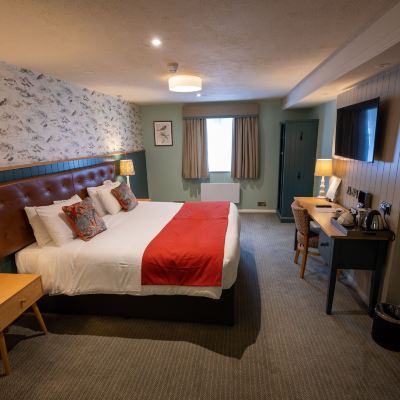 Accessible Double Room Berkshire Arms by Greene King Inns Promo Code