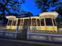 The Victorian Hotel Hotels in 