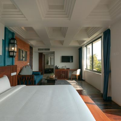 Executive King Suite Hari Residence & Spa Promo Code