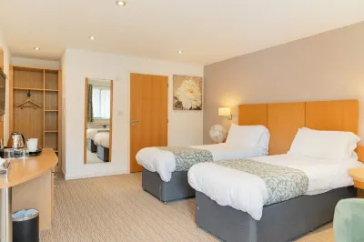 Deangate Motel Hotels in 