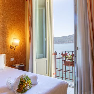 Camera Deluxe Matrimoniale/Doppia Con Letti Singoli Vista Lago Hotel Pallanza Promo Code