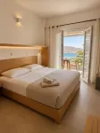 Far Out Hotel & Spa
