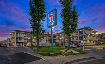 Motel 6 San Bernardino, CA - North