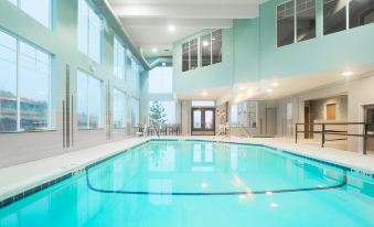 Holiday Inn Express & Suites Sequim
