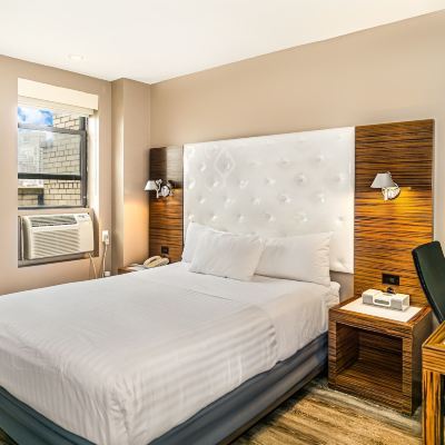Deluxe Room, 2 Double Beds The Gallivant Times Square Promo Code