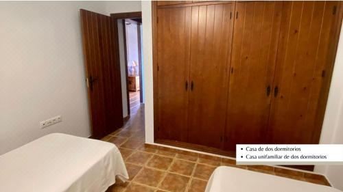 两卧室联排别墅