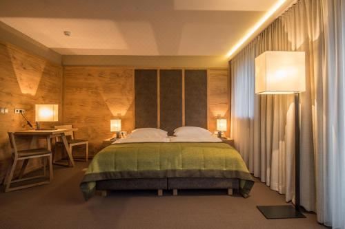 Hotel Arlara Double Room With Balcony