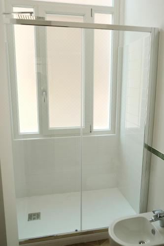 双人房（带独立浴室）