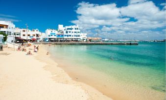 Hotel LIVVO Corralejo Beach