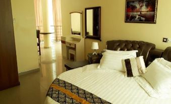 Jobyco Hotel - Housity