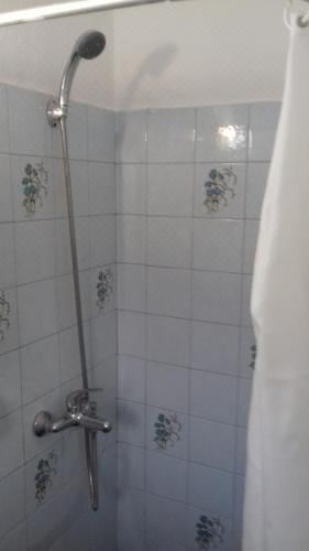 带浴室的双床房