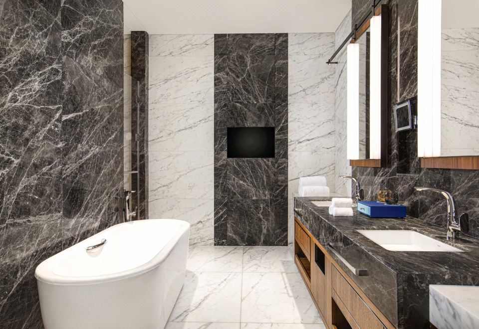 大使套房（高樓層180°海景房）