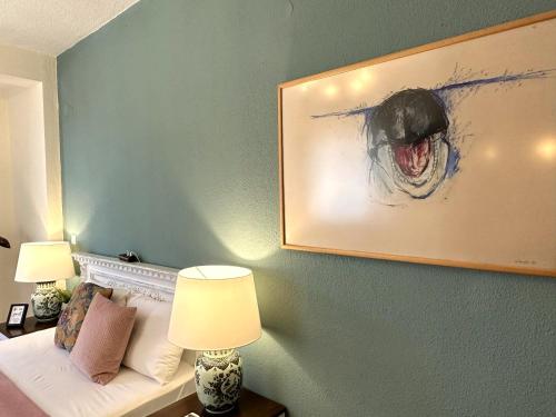 侧面海景豪华双人房