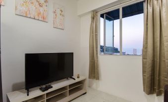 Lovely 3 Bedroom Apartment