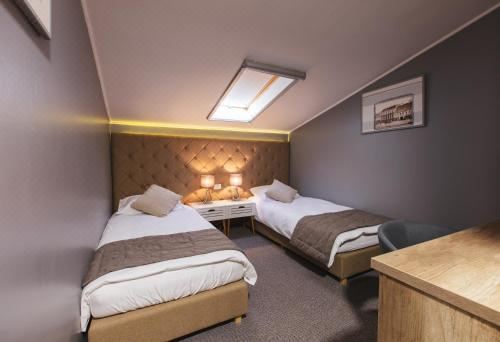 双床房（带独立浴室）