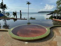 Koh Mak Buri Hut Natural Resort