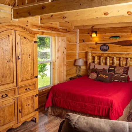 Kayak Cabin w/ Air Purifier