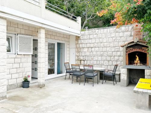 Hotel Orhideja, Exterior, Garden