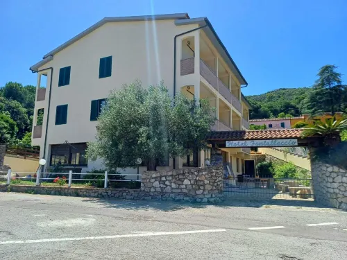 Hotel Fontalleccio
