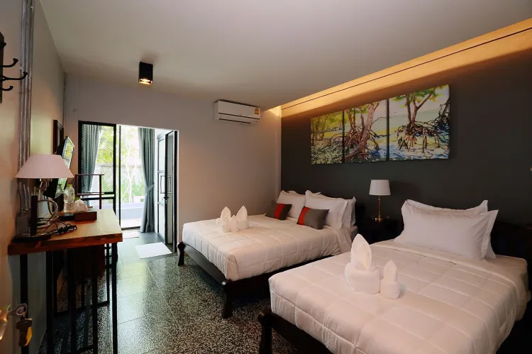 ห้องพักสำหรับสามท่านพร้อมห้องน้ำส่วนตัว