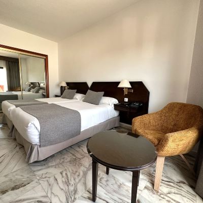 Premium Twin Room Hotel Turia Promo Code