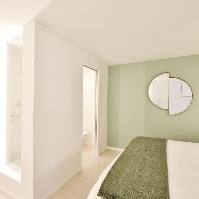 Classic Double Room, Private Bathroom (3) Urban Walls Promo Code