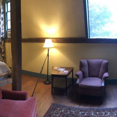 Deluxe Queen Room Gedney Farm Promo Code