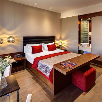Standard Room With City View Olivia Plaza Hotel Promo Code
