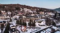 Tęczowe Wzgórze, Sun & Snow Hotel di Wisla
