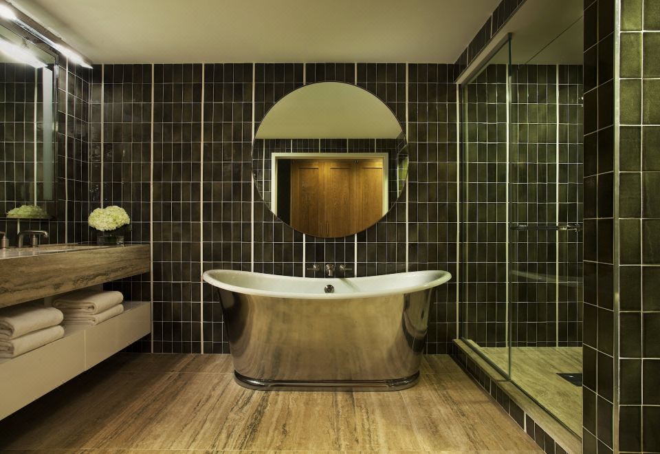 Loews Regency New York HotelUptown Bohemian 1-Bedroom Suite