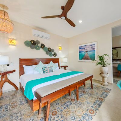 Standard King Suite - Non-Smoking Le Muuch Hotel Promo Code
