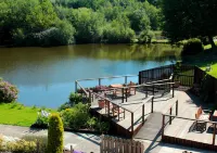 Inn on the Lake