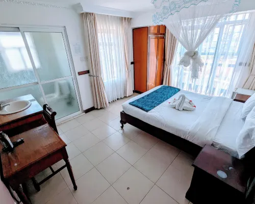 Crescent Resort And Conference Centre Hoteles en Central