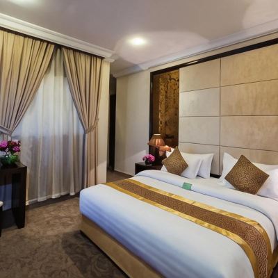 Three-Bedroom Suite Boudl Taif Promo Code