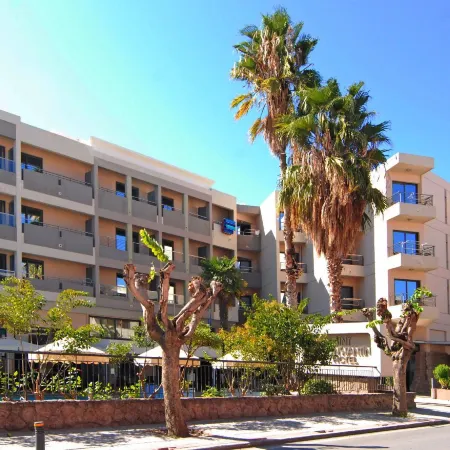 Saint Constantine Hotel