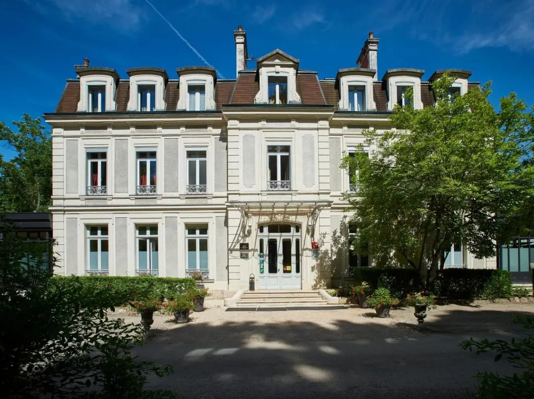 Château De La Dame Blanche - Doubs