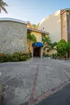 Velero Beach Resort Hotels in 