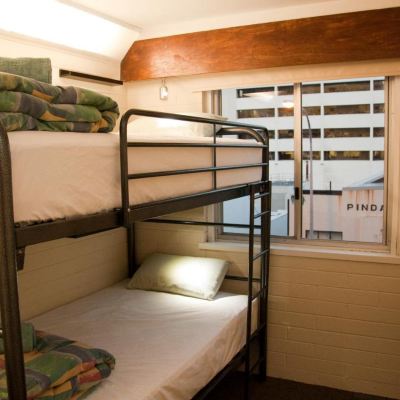 Twin Room Kangaroo Inn Promo Code