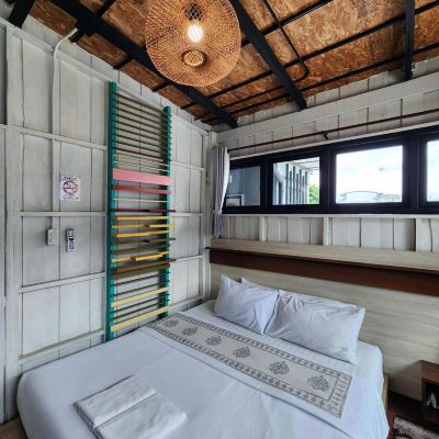 Window Baan Mai Kradan Hostel Chiang Rai Promo Code