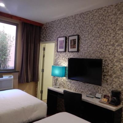 Standard Room, 2 Double Beds, Non Smoking Quality Inn Near Sunset Park Promo Code