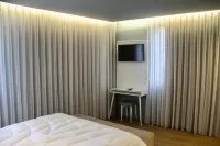 A Rendilheira Charm Suites