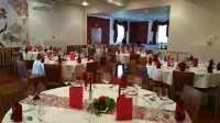 Hosser's Hotel Restaurant