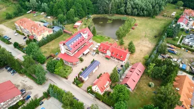 Hotel Mazury โรงแรมใน