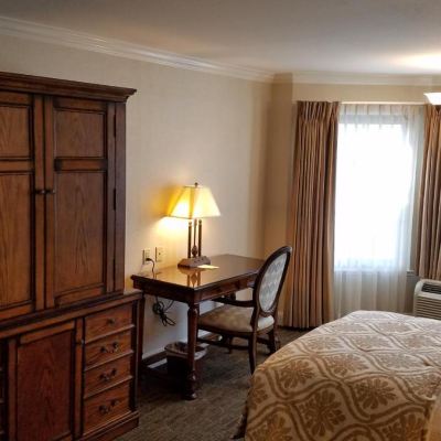 Standard King Room 車路士酒店優惠