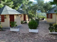 Chrissa Camping Rooms & Bungalows Hotel a Delfi