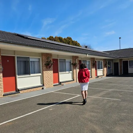 Country Lodge Motor Inn