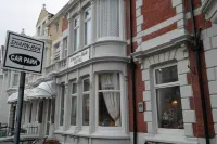Sharn Bek Hotel