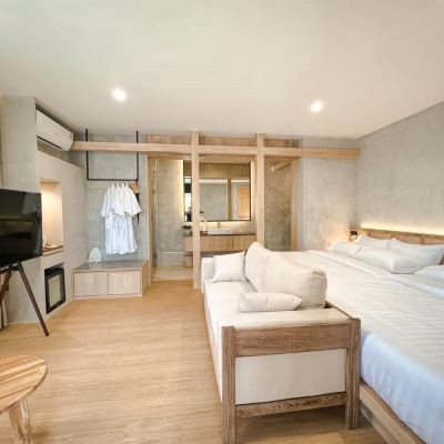 Deluxe Queen Room with Two Queen Beds Wevari Heritage Promo Code