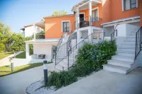 Felix Hotels - Galanias Hotel & Retreat Hotel a 